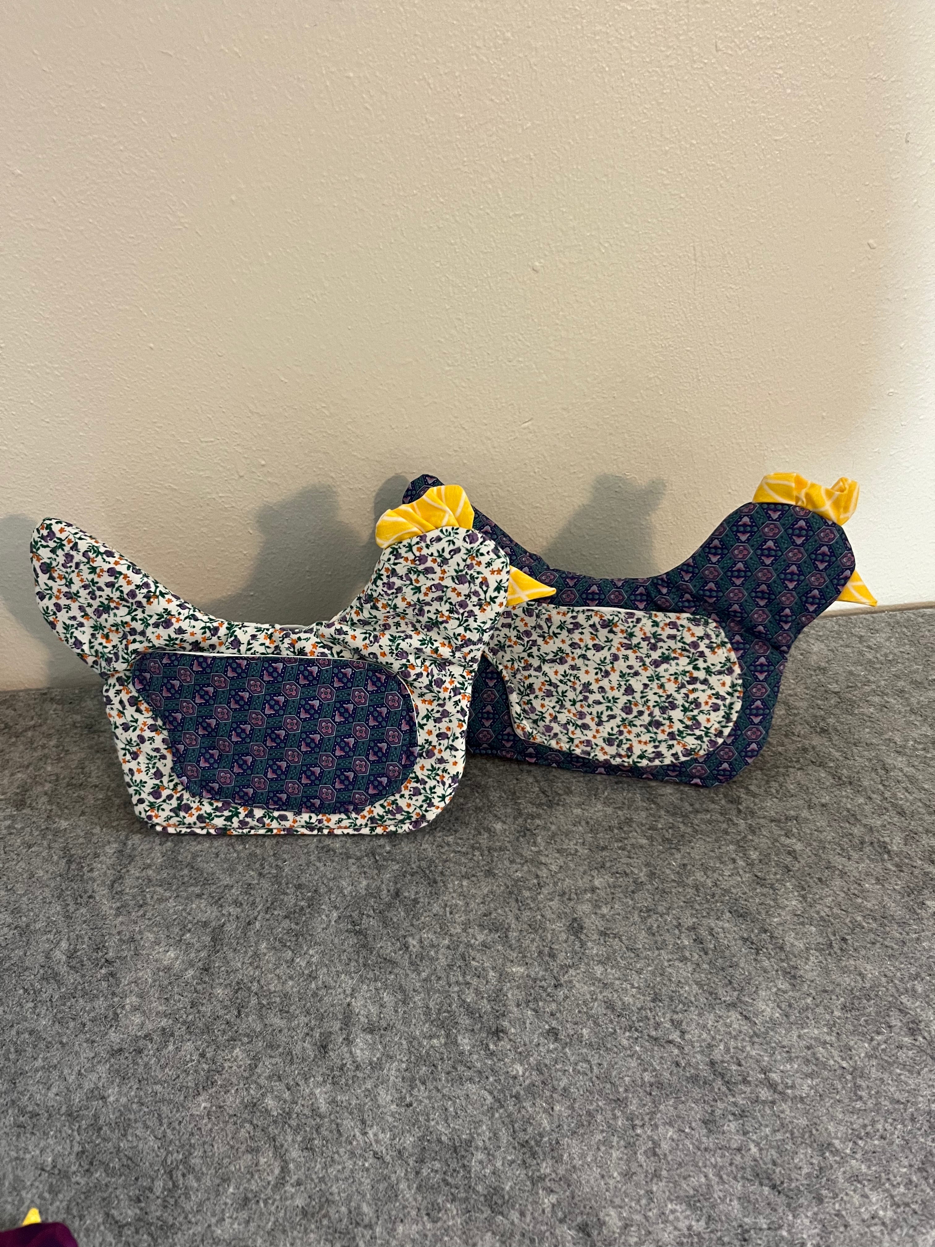 Chicken Oven Mitts Set of 2