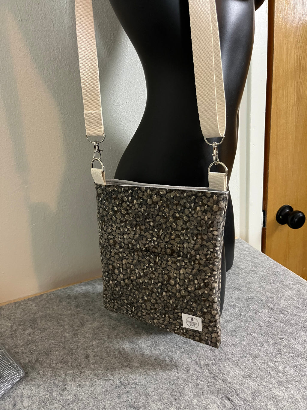 Gray/Rock Crossbody Bag