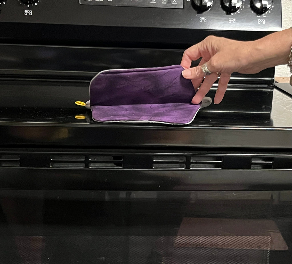 Purple & Gray Chicken Oven Mitt